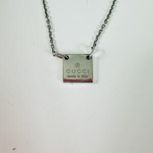 Gucci 925 Sterling Silver Square Logo Pendant Chain Necklace Made In Italy